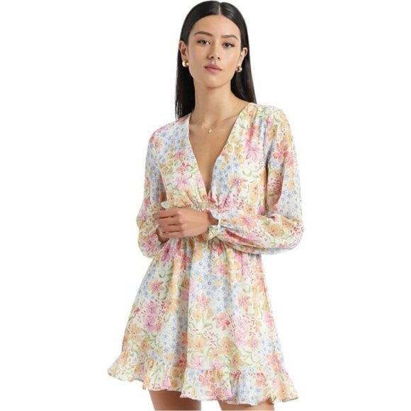 NWT SHOWPO PRETTY AS YOU DRESS IN MULTI FLORAL SIZE 6 - Picture 1 of 10